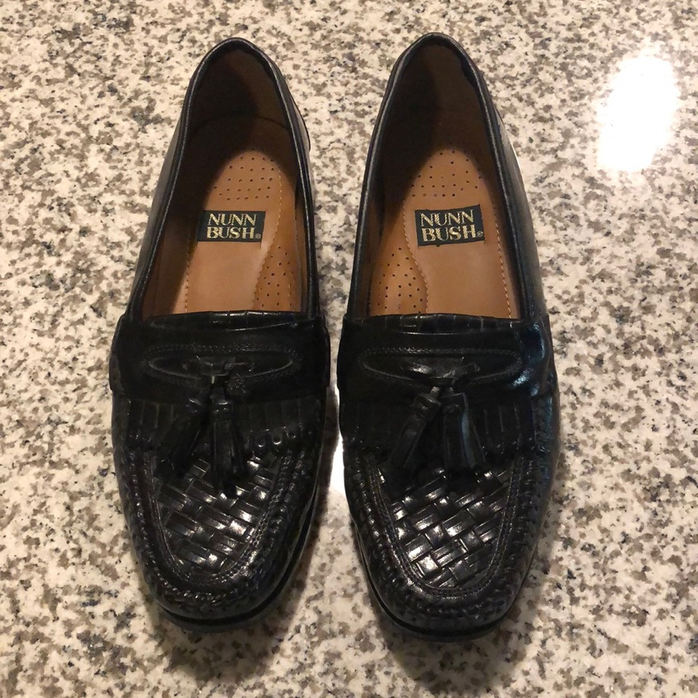 Loafers black Size 10 1/2 Nunn Bush-